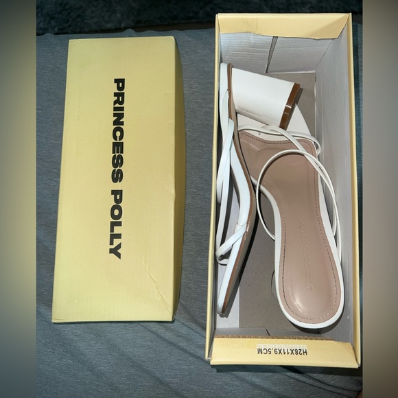princess polly white heels size 6 - Picture 9 of 9